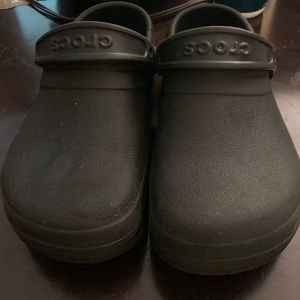 Black Crocs